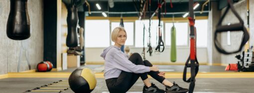 Tedd le a menopauzális terheidet és emelj nehéz súlyokat